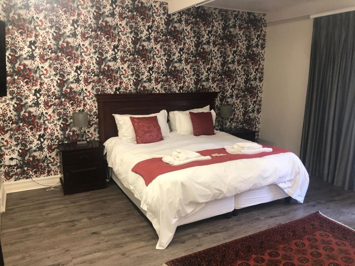 Acacia Westdene B&B Блоемфонтейн Екстериор снимка