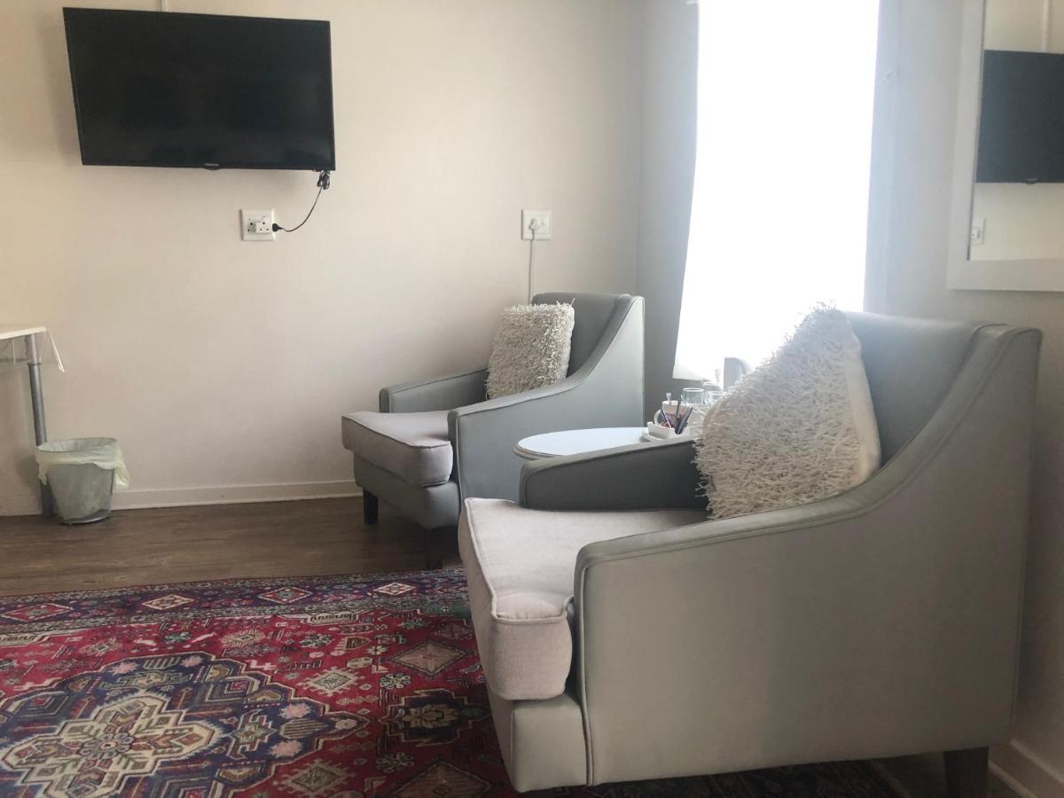 Acacia Westdene B&B Блоемфонтейн Екстериор снимка
