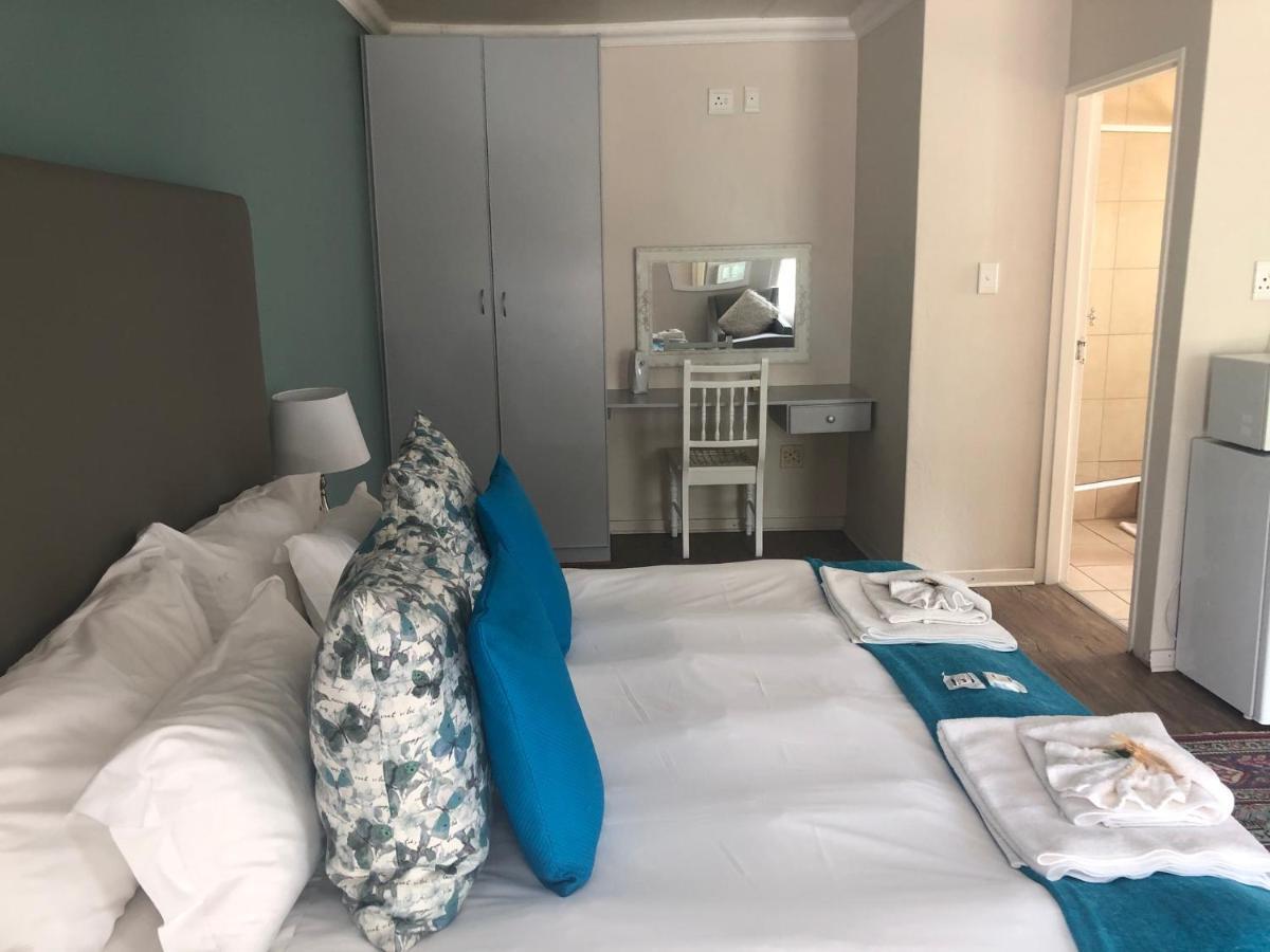 Acacia Westdene B&B Блоемфонтейн Екстериор снимка