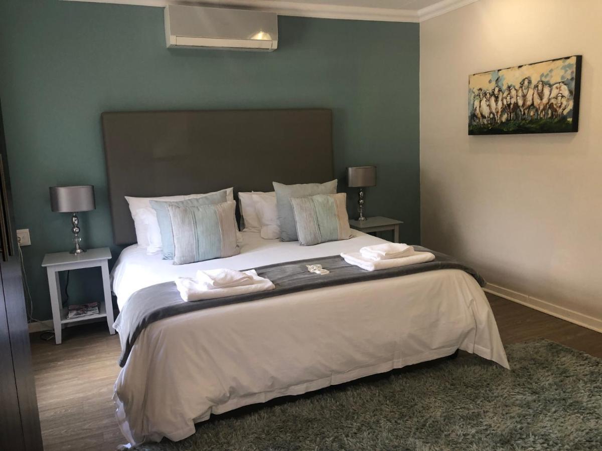 Acacia Westdene B&B Блоемфонтейн Екстериор снимка
